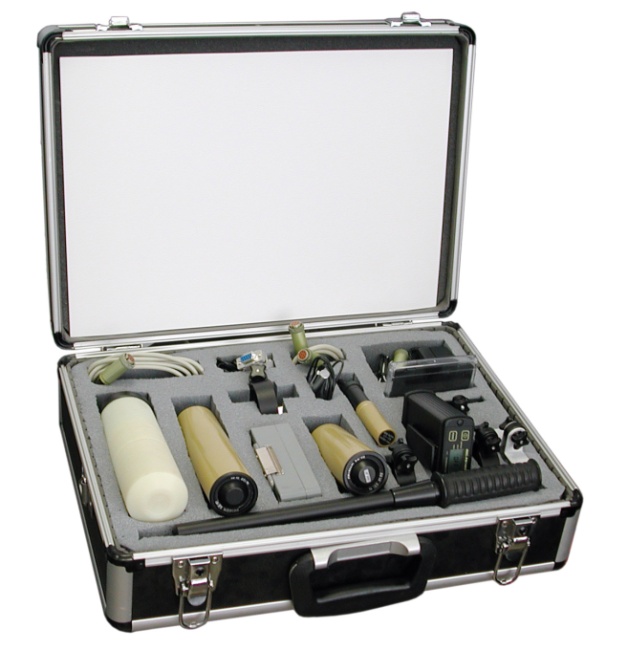 PM1402M可探測α，β，γ，及中子輻射